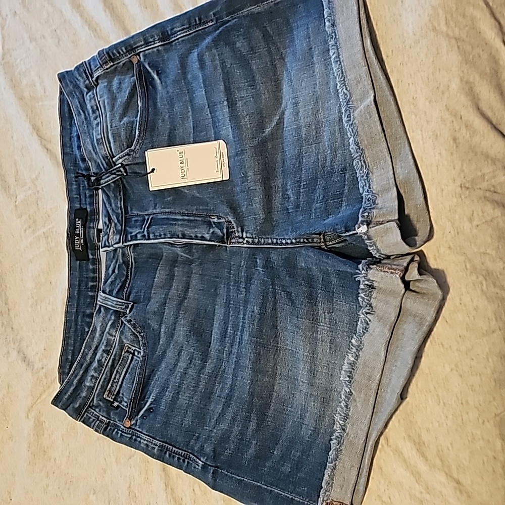 Judy Blue Shorts 2XL New w/ Tags